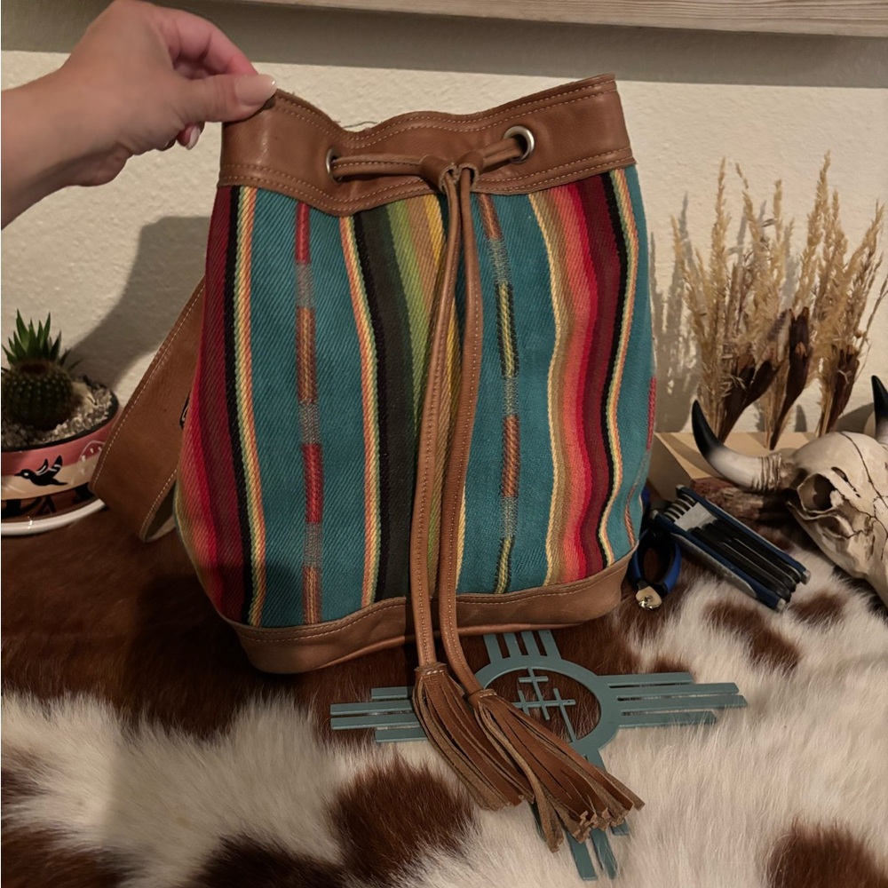 Holy cow couture feed bucket